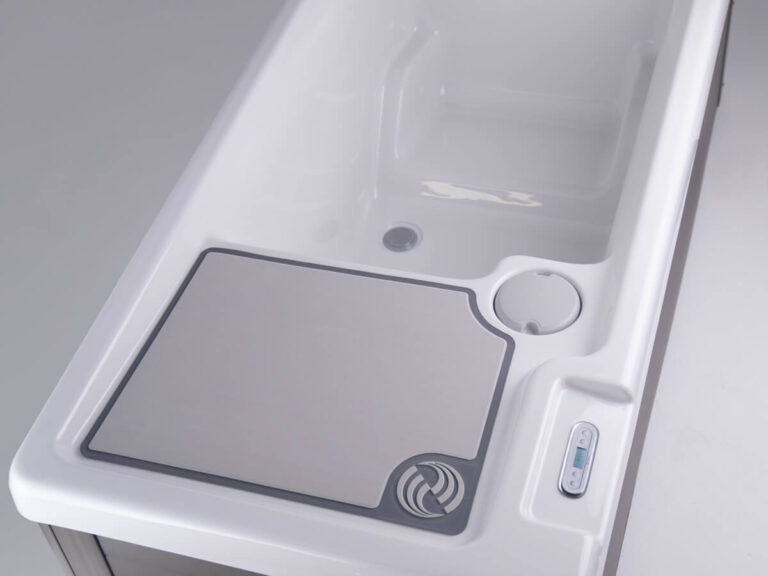 hot-spring-cold-plunge-vigor-model-page-a-spot-4